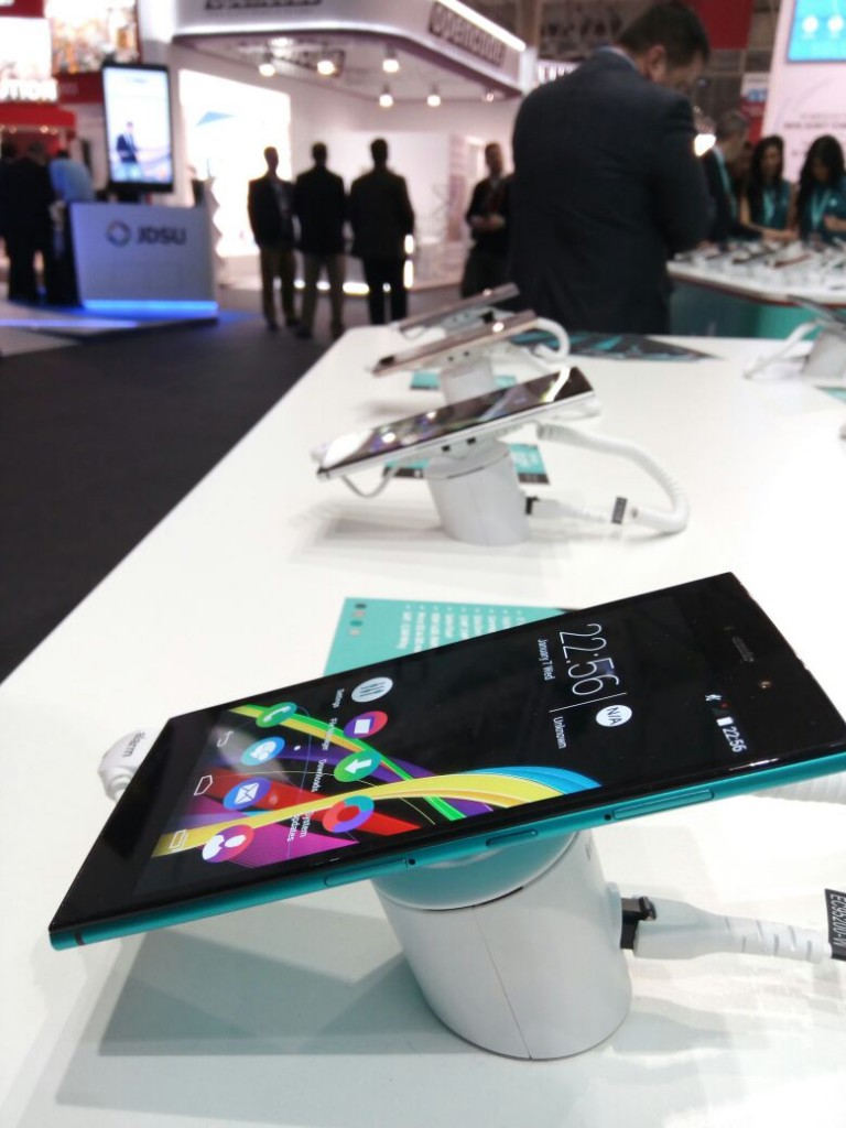 Wiko_MWC_2015_13